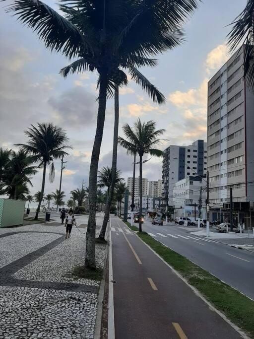 Kitnet A 20 Metros Da Praia Praia Grande  Exterior foto